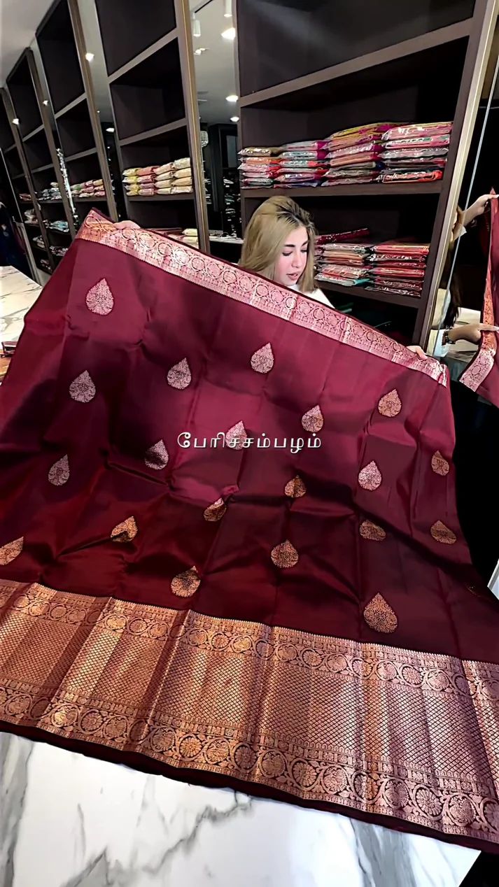Exceptional Maroon Soft Silk Saree With Cynosure Blouse Piece-Fronlioz