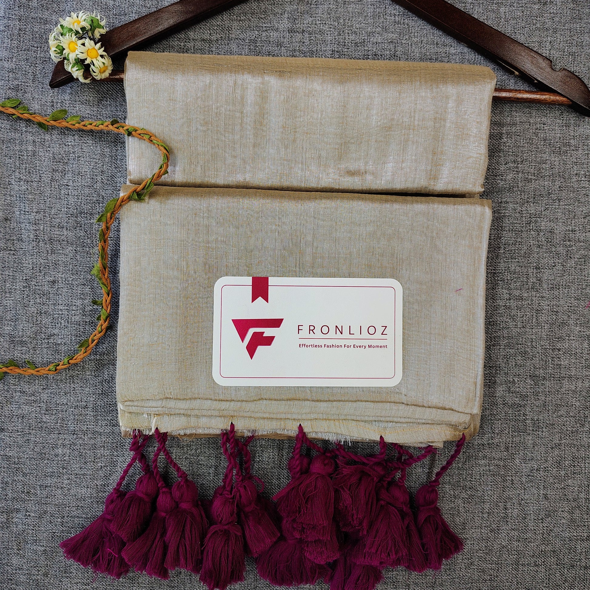 Cream And Purple Pom Pom Handloom Raga Tissue Saree-Fronlioz