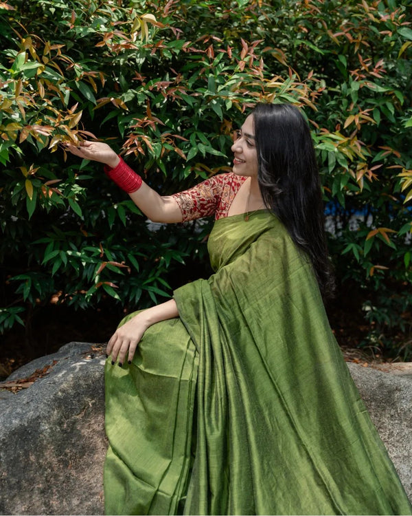 Olive colour traditional looking chanderi cotton saree