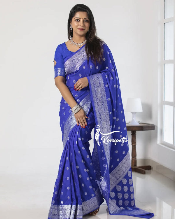 Exceptional Blue Soft Silk Saree With Cynosure Blouse Piece