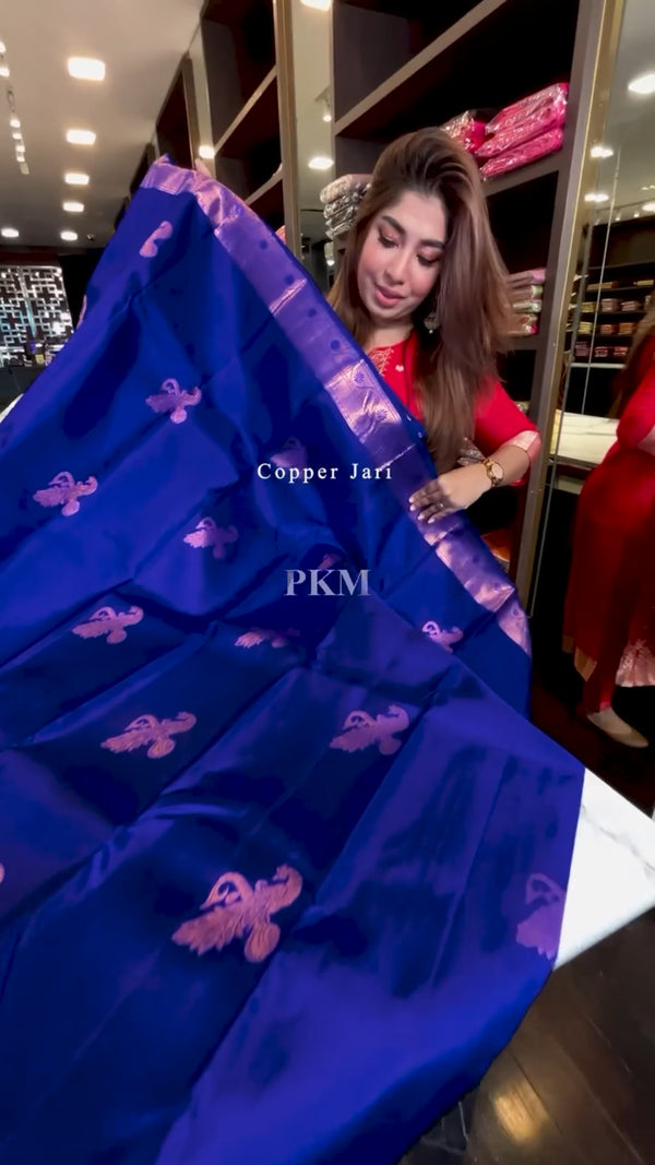 Exceptional Blue Jari Soft Silk Saree With Cynosure Blouse Piece