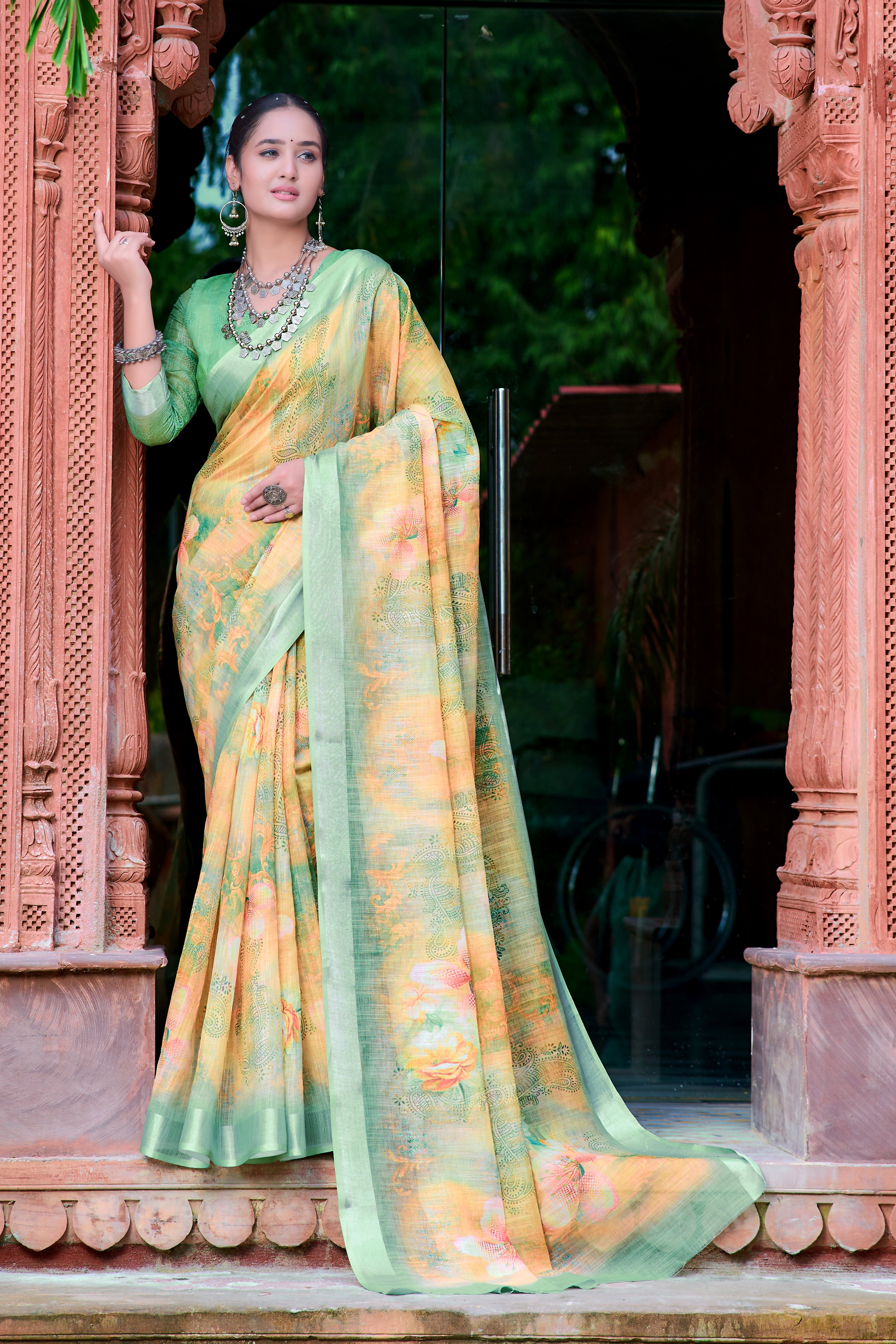 FANCY COTTON LINEN SAREE WITH SUPERB DIGITAL PRINT