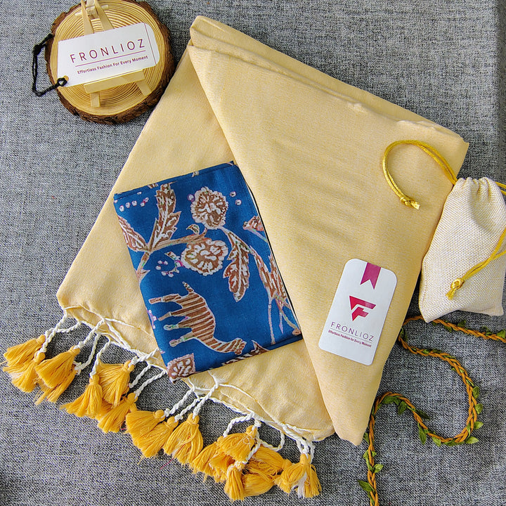 Cream Handloom Cotton Saree With Tassels & Printed Blouse-Fronlioz