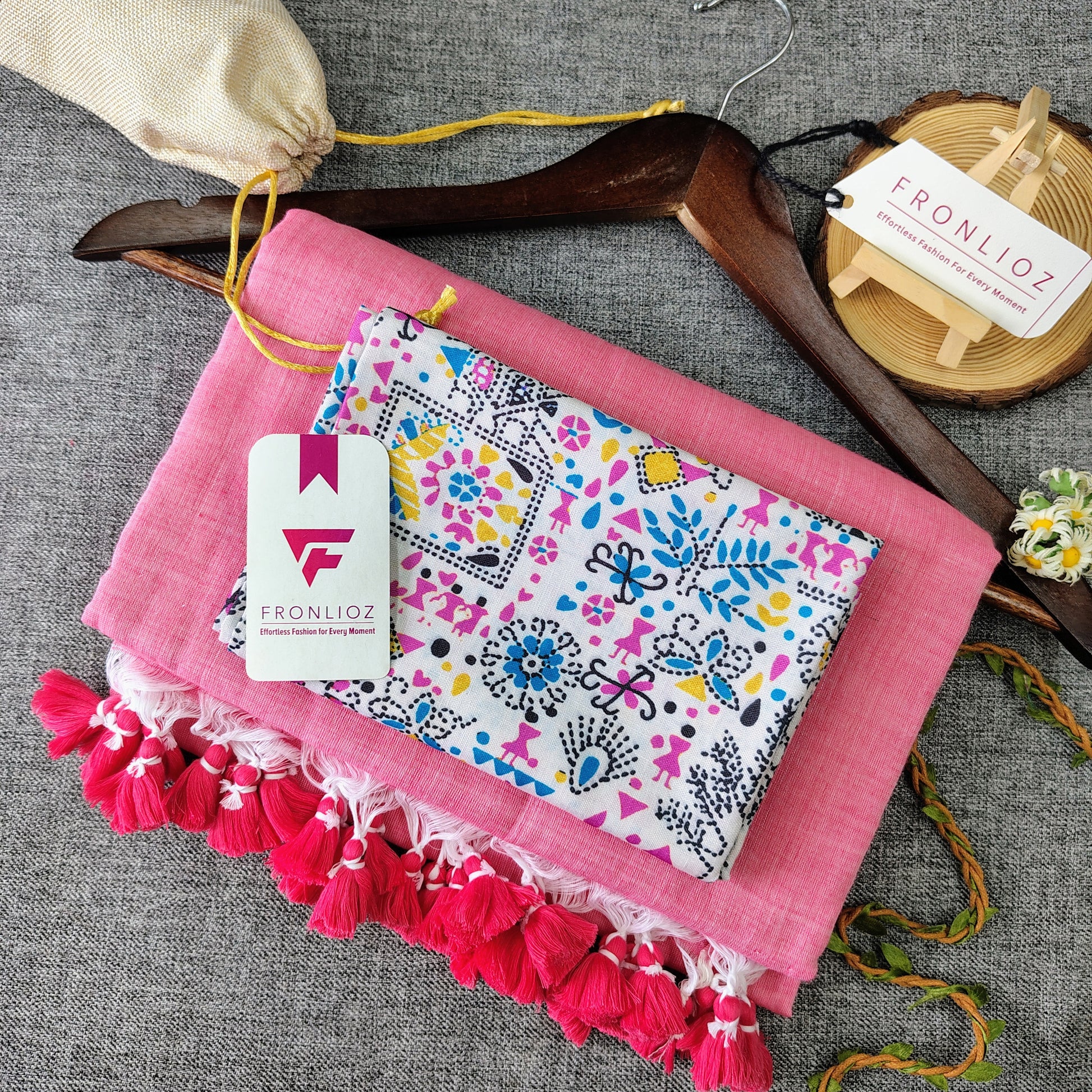 Baby Pink Handloom Cotton Saree With Tassels & Printed Blouse-Fronlioz