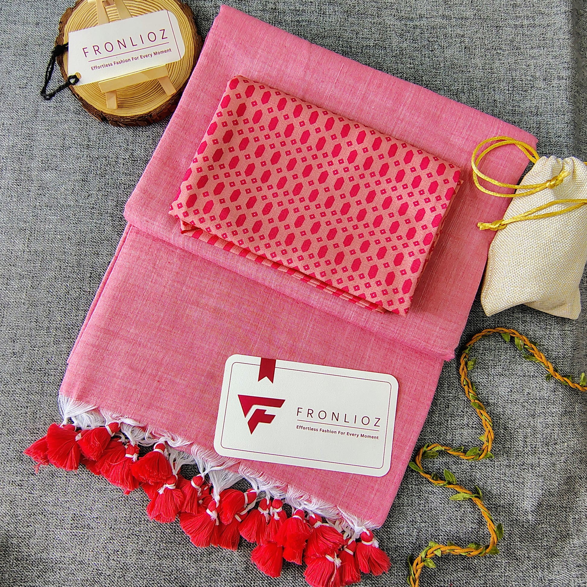 Baby Pink Handloom Cotton Saree With Tassels & Printed Blouse-Fronlioz