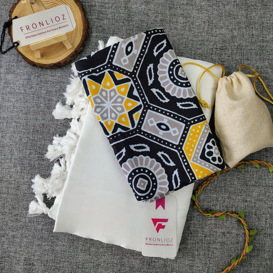 White Handloom Cotton Saree With Tassels & Printed Blouse-Fronlioz