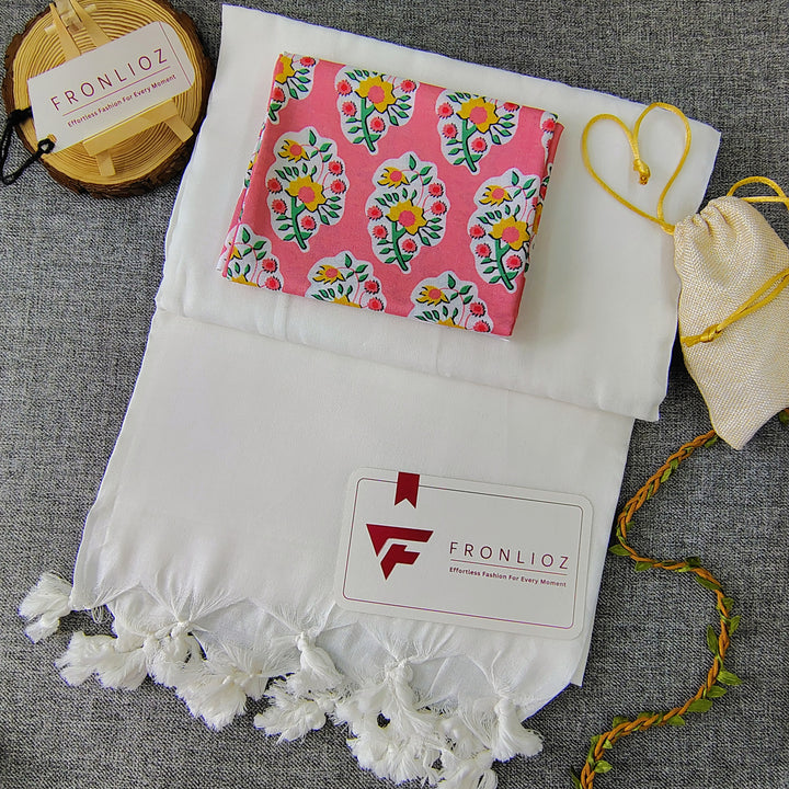 White Handloom Cotton Saree With Tassels & Printed Blouse-Fronlioz