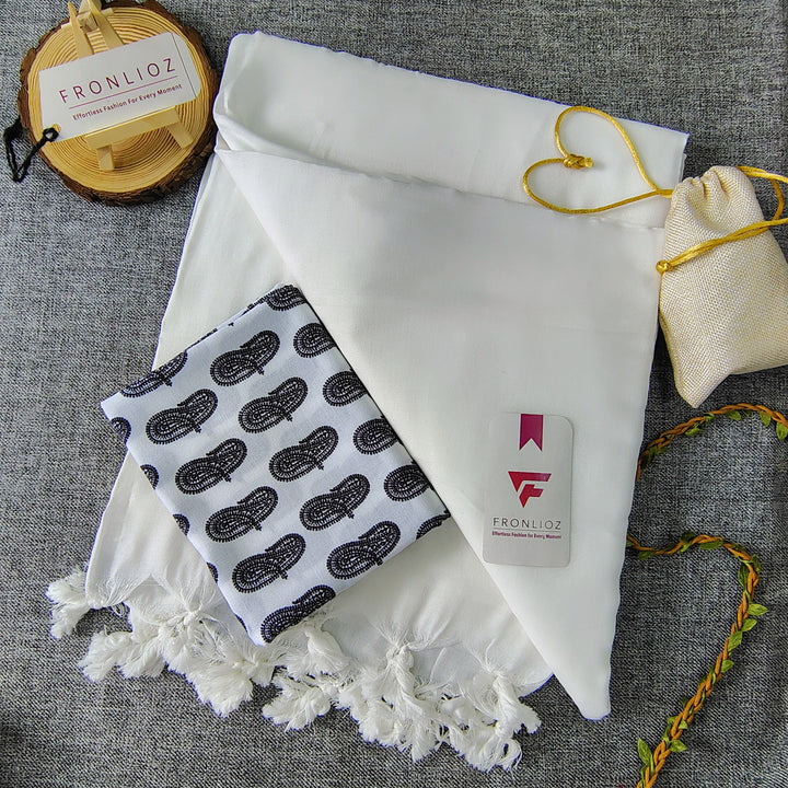 White Handloom Cotton Saree With Tassels & Printed Blouse-Fronlioz