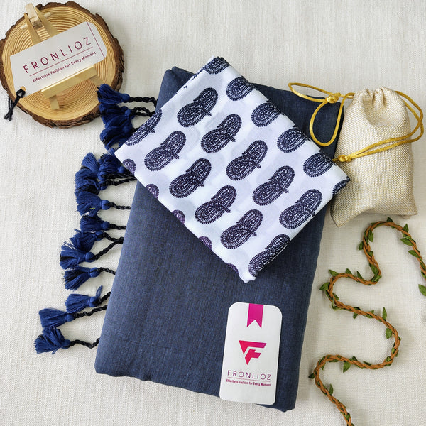 Grey Handloom Cotton Saree With Tassels & Printed Blouse-Fronlioz