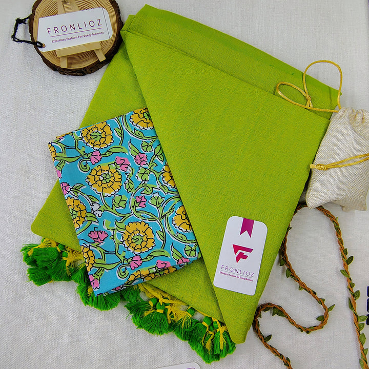 Parrot Handloom Cotton Saree With Tassels & Printed Blouse-Fronlioz