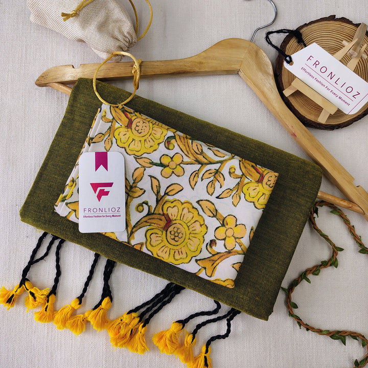 Pista Handloom Cotton Saree With Tassels & Printed Blouse-Fronlioz