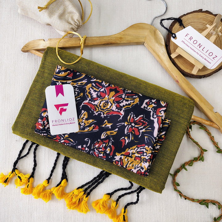 Pista Handloom Cotton Saree With Tassels & Printed Blouse-Fronlioz