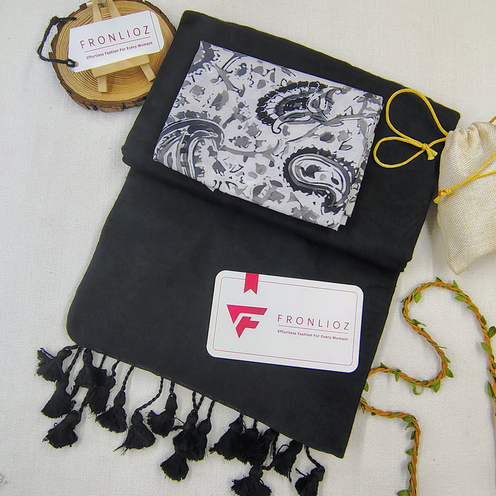 Black Handloom Cotton Saree With Tassels & Printed Blouse-Fronlioz