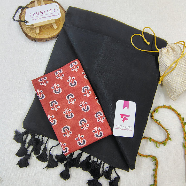 Black Handloom Cotton Saree With Tassels & Printed Blouse-Fronlioz
