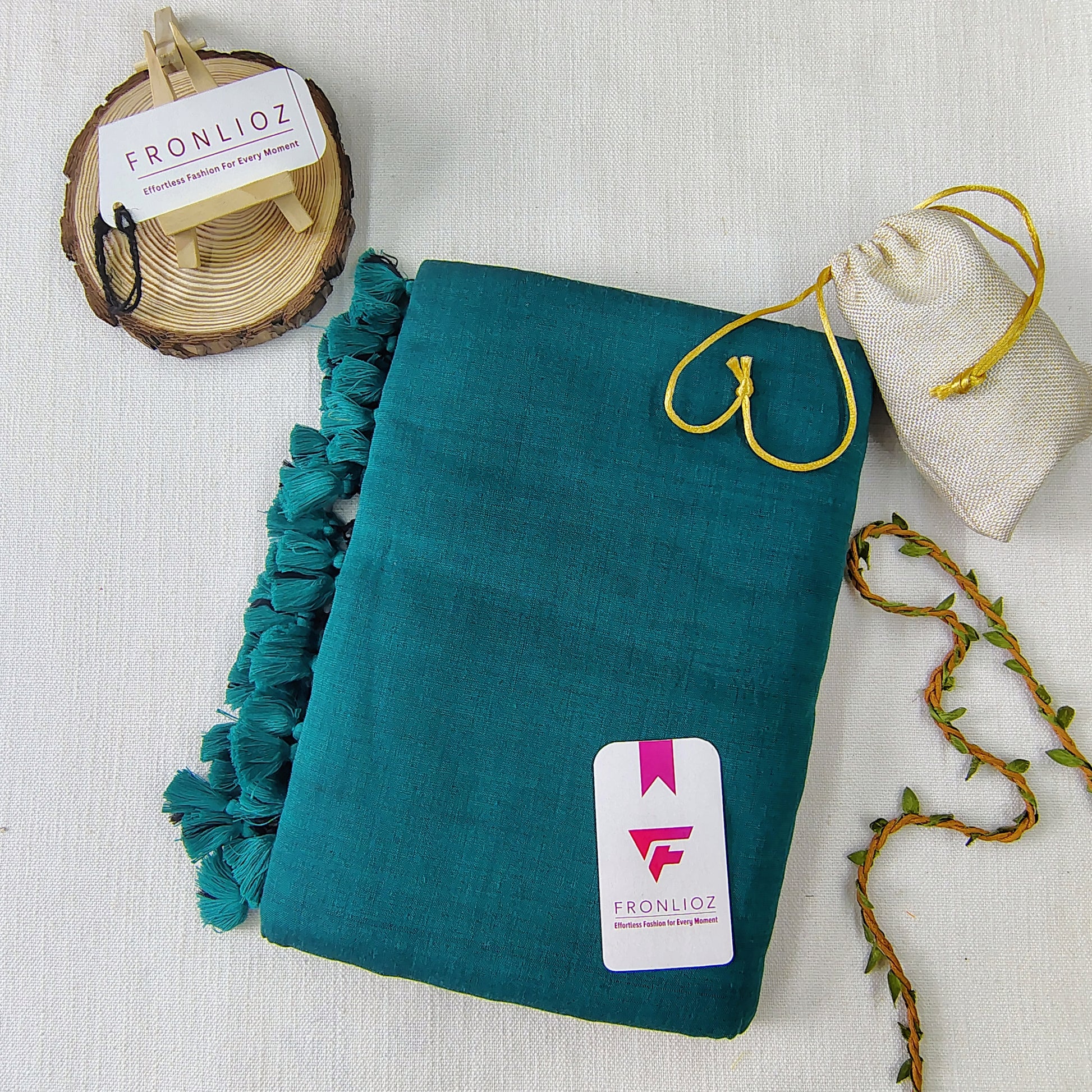 Green Handloom Cotton Saree With PomPom-Fronlioz