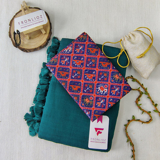 Rama Handloom Cotton Saree With Tassels & Printed Blouse-Fronlioz