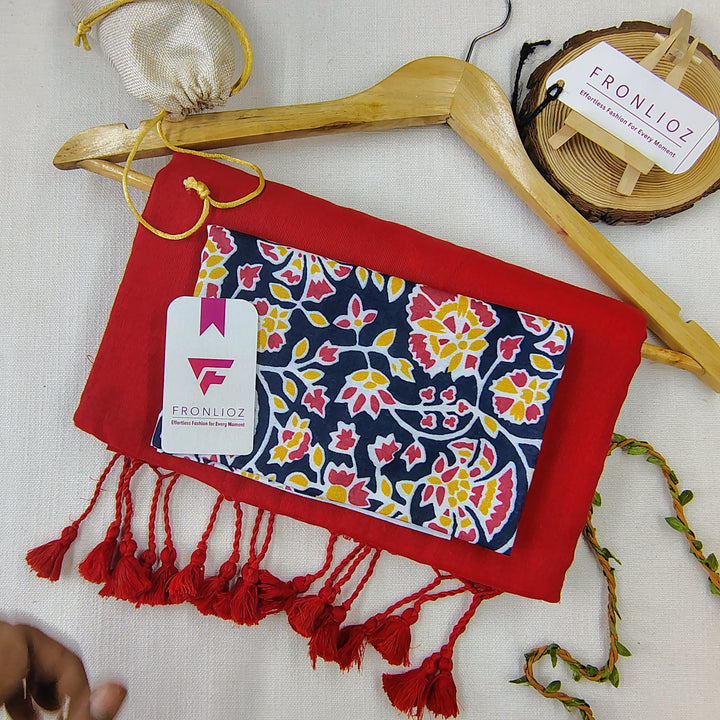 Red Handloom Cotton Saree With Tassels & Printed Blouse-Fronlioz