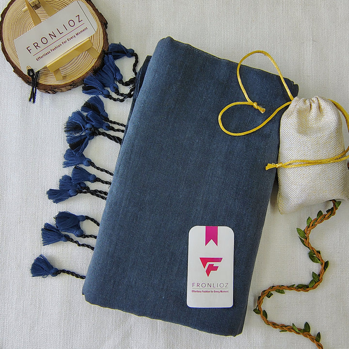 Grey Handloom Cotton Saree With Tassels & Printed Blouse-Fronlioz