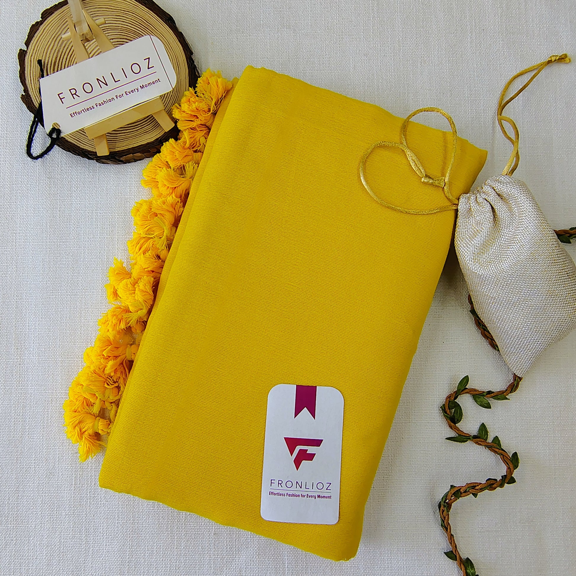 Yellow Handloom Cotton Saree With Tassels & Printed Blouse-Fronlioz