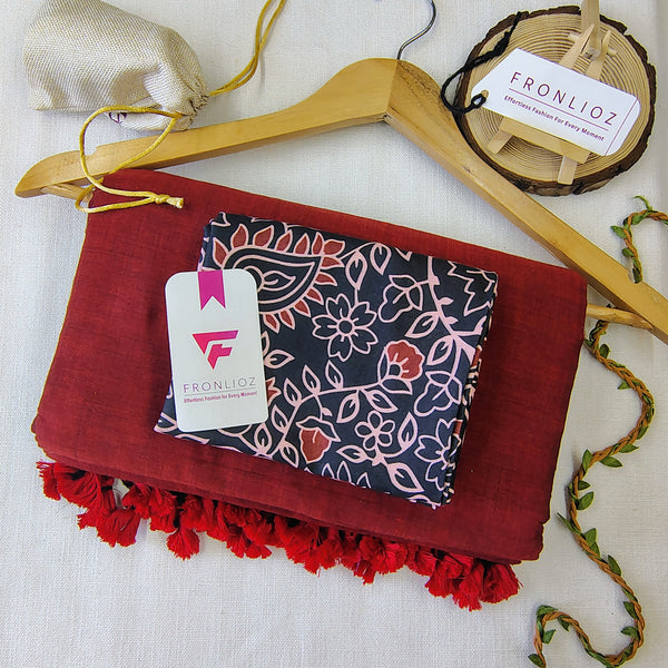 Maroon Handloom Cotton Saree With Tassels & Printed Blouse-Fronlioz