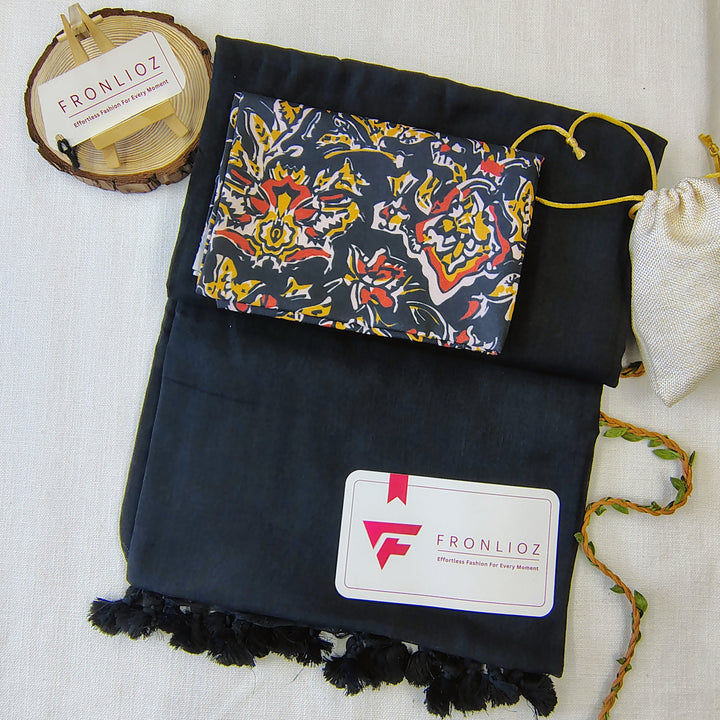 Black Handloom Cotton Saree With Tassels & Printed Blouse-Fronlioz