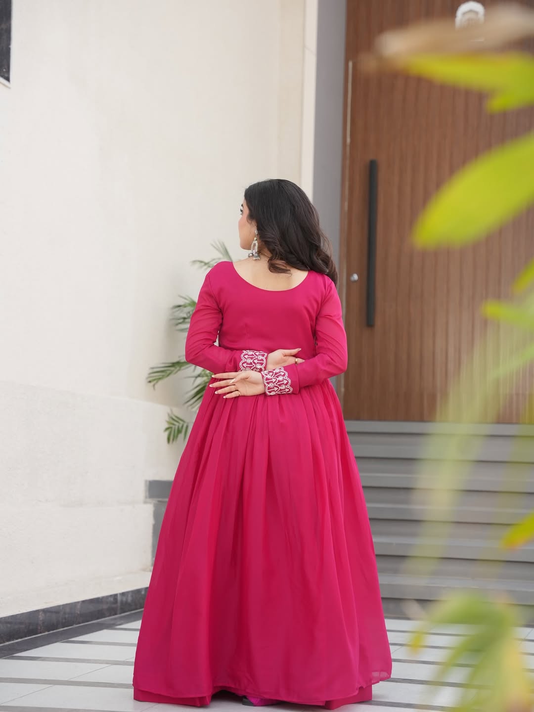 Impressive Pink Thread Embroidered Georgette Gown