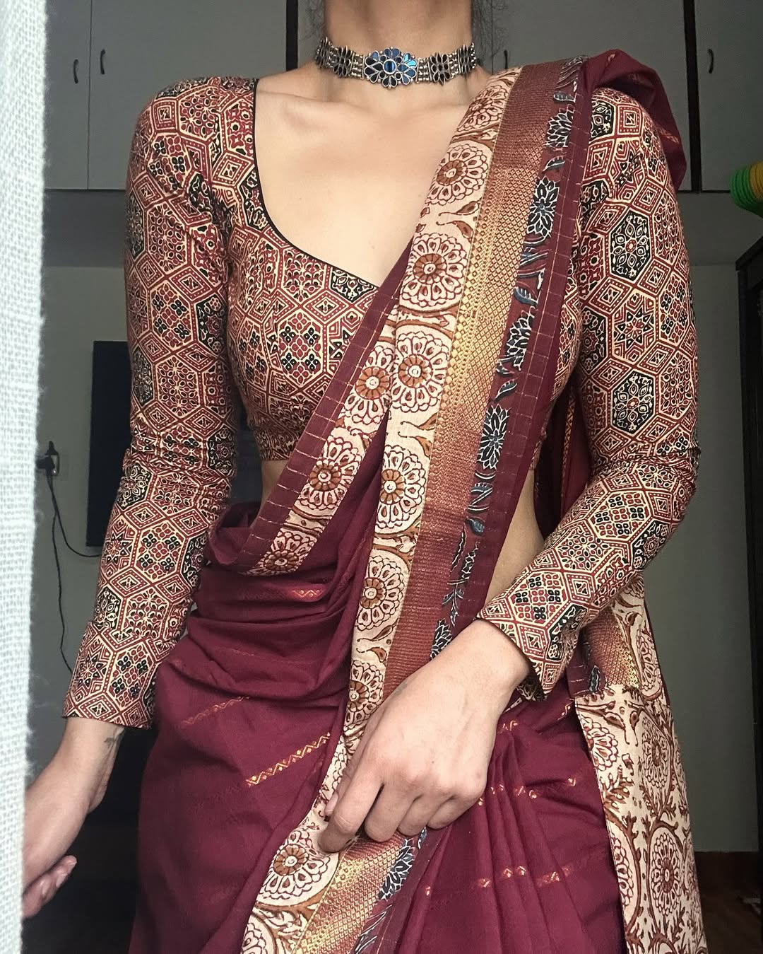 LINEN MAROON PRINTED SAREE