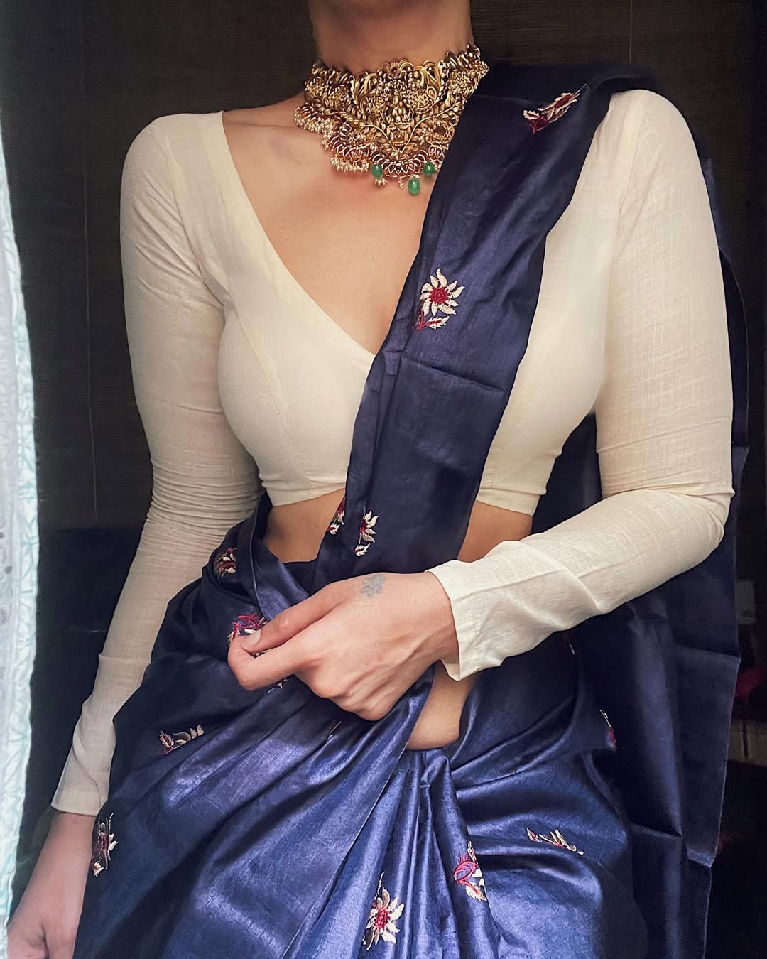 NAVY BLUE LINEN PRINTED SAREE