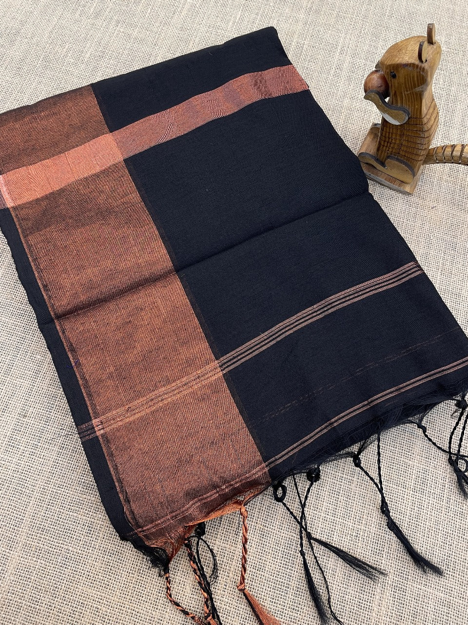 Fronlioz Maheshwari Silk Cotton Multi Color Border Sarees