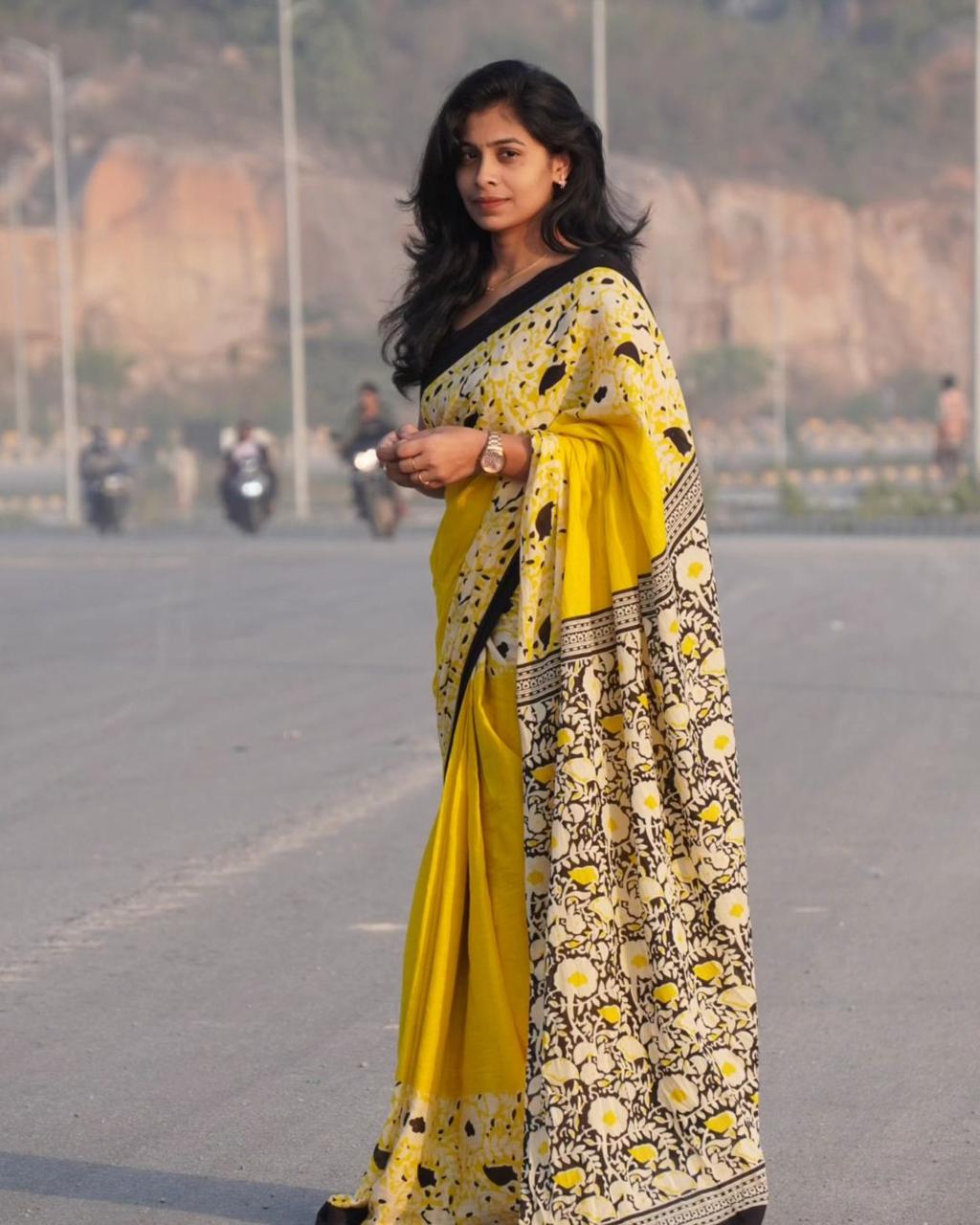 Jaipuri Printed Pure Cotton Mulmul Saree With Blouse