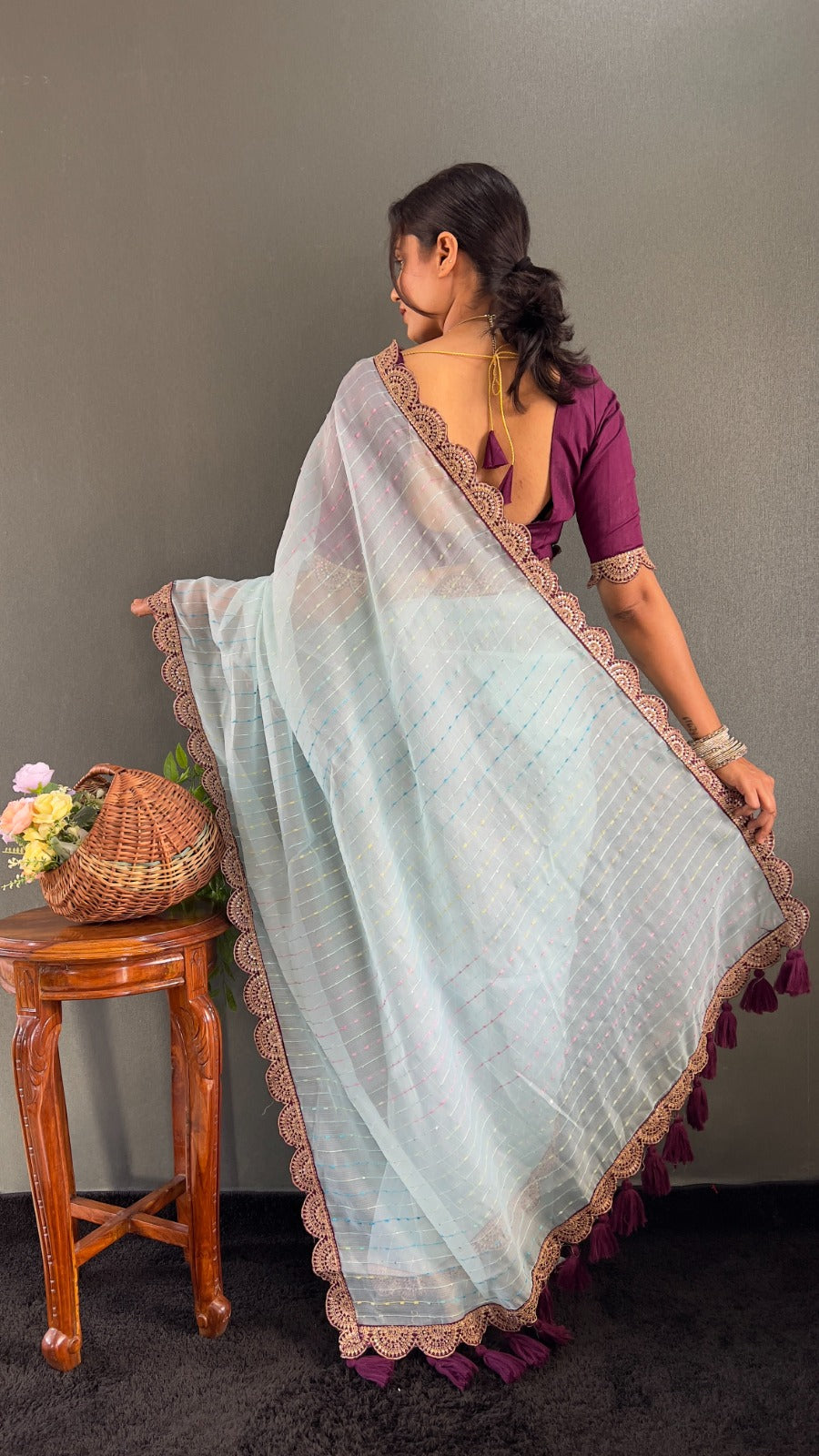 Cream And Wine Pom Pom Handloom Raga Tissue Saree