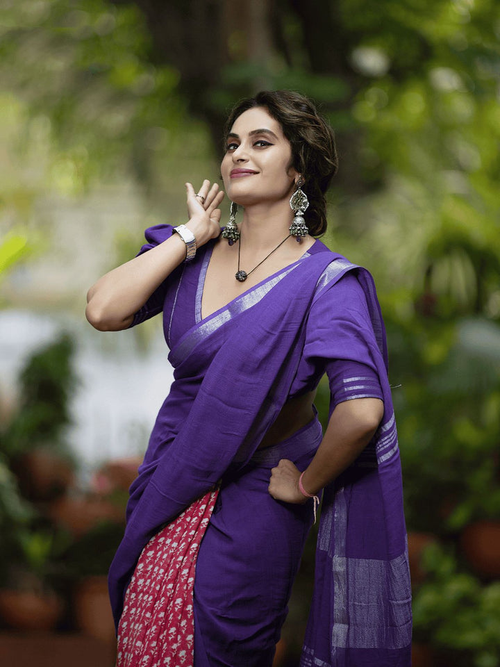Royal Purple Handloom Cotton Saree with Contrast Red Printed Pleats and Silver Border-Fronlioz