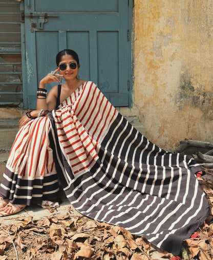 Classic Off-White & Maroon Striped Cotton Saree with Black Border-Fronlioz