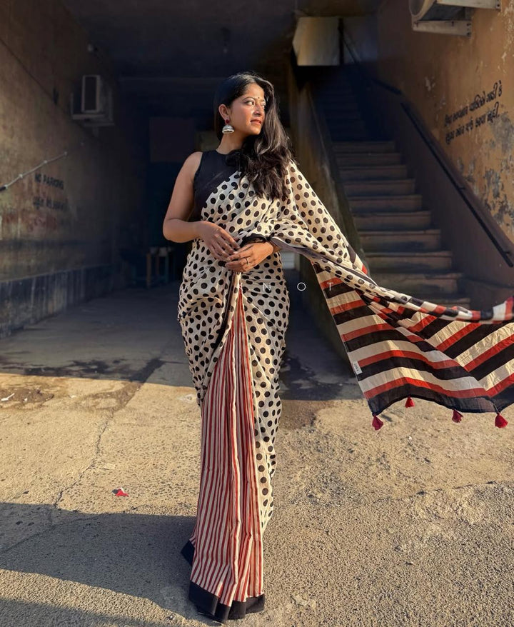 Designer Polka Dot & Stripe Fusion Cotton Saree with Contrast Pallu and Tassel Detailing-Fronlioz