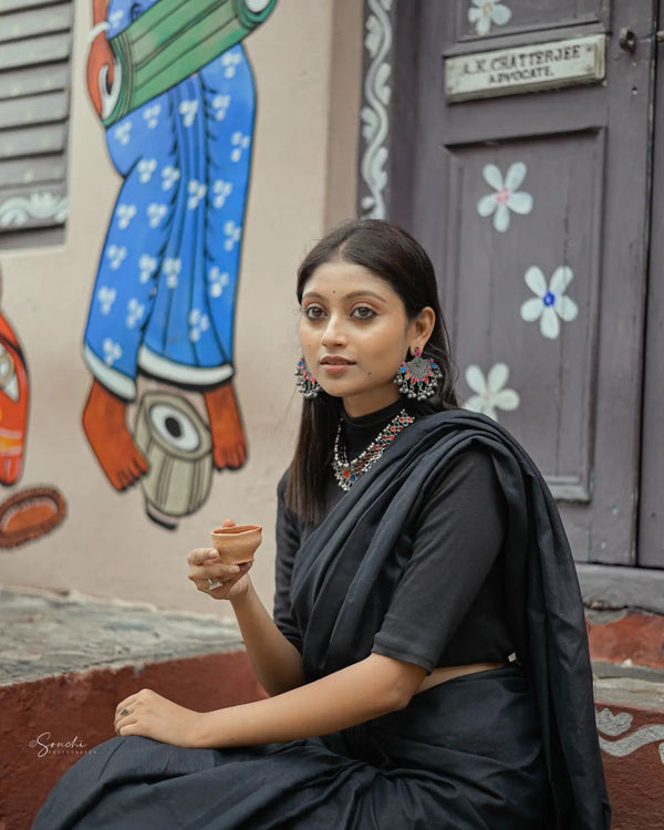 ATTRACTIVE BLACK COLOUR TRADITIONAL LOOKING CHANDERI COTTON SAREE