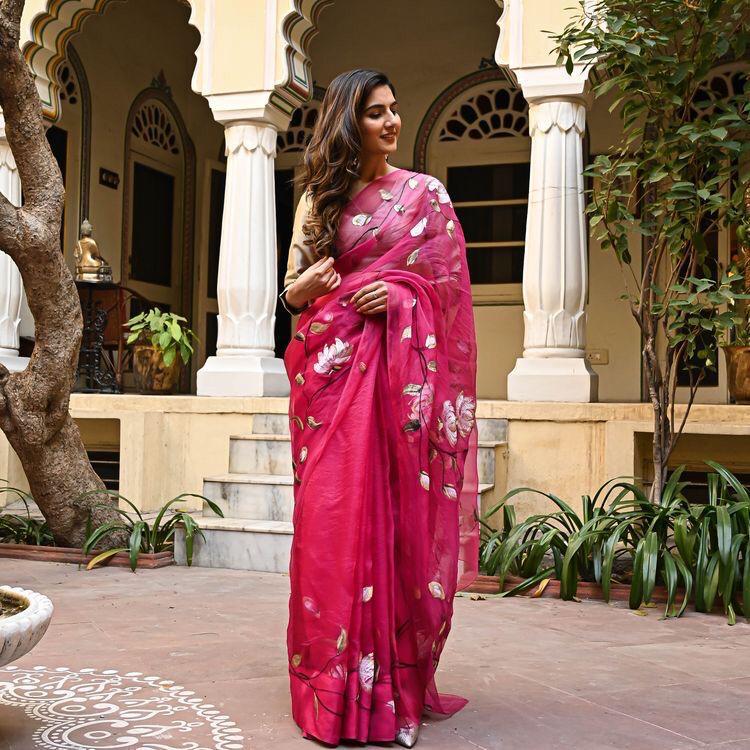 Red Floral Border beautiful look organza saree