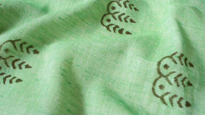 P A S T E L G R E E N ( S A R E E )-Fronlioz