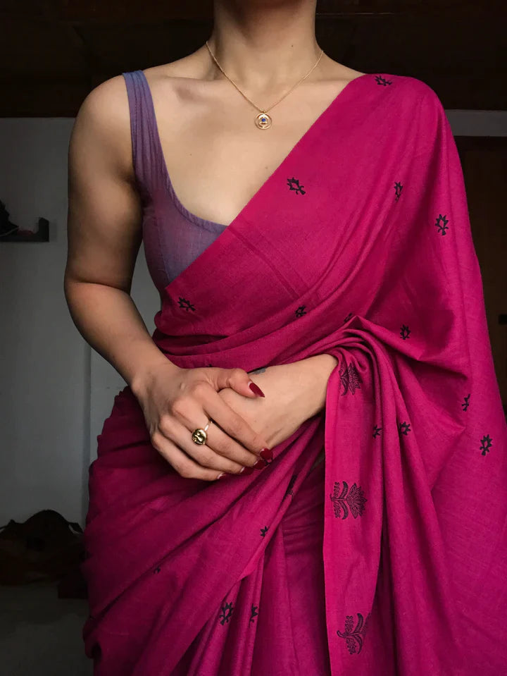 Sunitha Baby Pink Plain Sari | Chiffon saree, Stylish sarees, Saree blouse  patterns