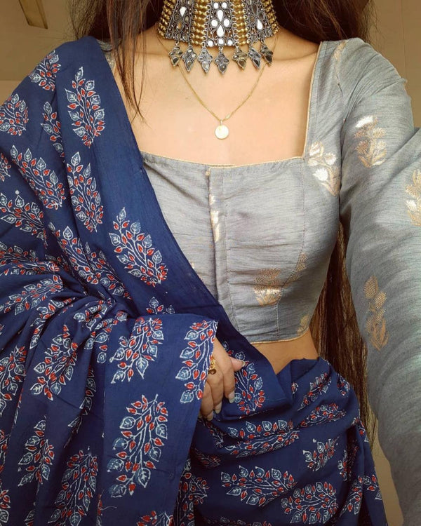 N A V Y B L U E ( S A R E E )-Fronlioz